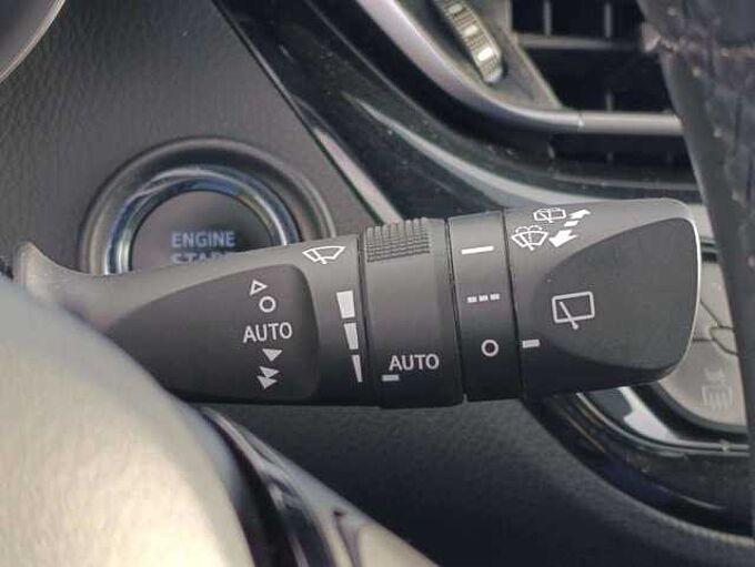 Toyota C-HR 1.2 Turbo 2WD C-Ult CVT * Garantie * GPS * CLIM *