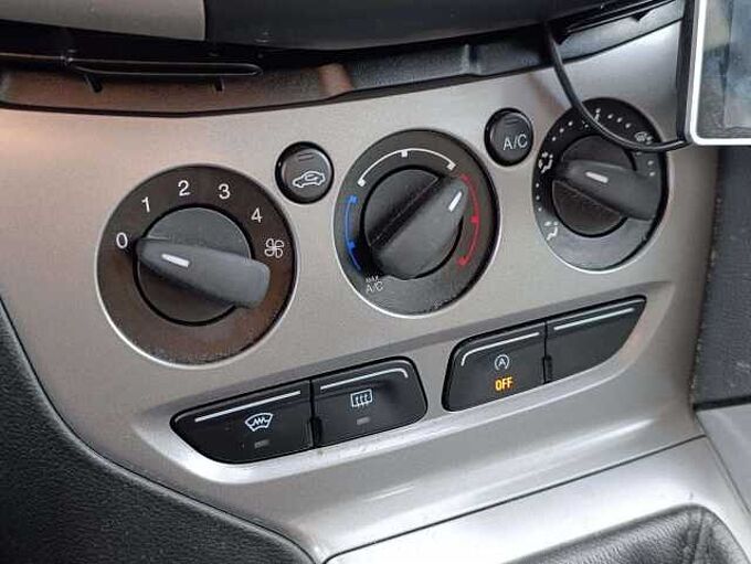 Ford Focus 1.0 ECOnetic Tech Trend *Clim* Capteurs *Garantie*
