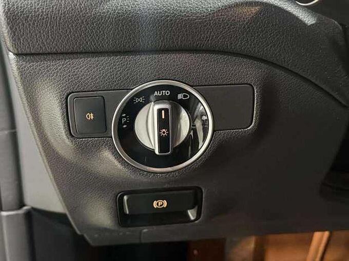 Mercedes-Benz CLA 180 CLA 180 * camera * GPS * Bluetooth *