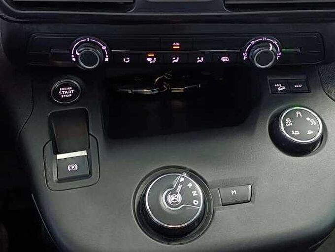 Peugeot Partner 1.5 BlueHDi L2 Heavy *Garantie * Carplay * Auto*