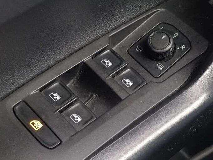 Volkswagen Polo 1.0 TSI Life Business *Garantie * Carplay * Clim*