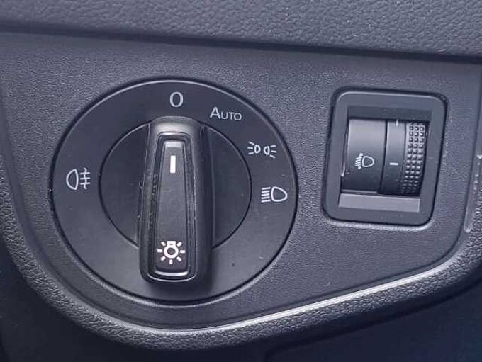 Volkswagen Polo 1.0 TSI Life Business *Garantie * Carplay * Clim*