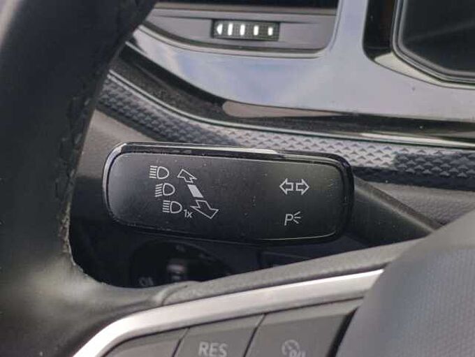 Volkswagen Polo 1.0 TSI Life Business *Garantie * Carplay * Clim*