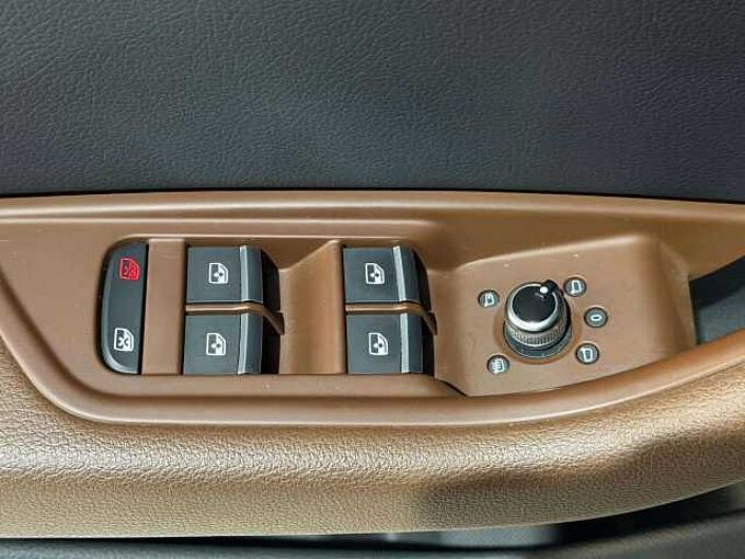 Audi A4 A4 Avant TDI *CARPLAY * GPS * CAMERA *