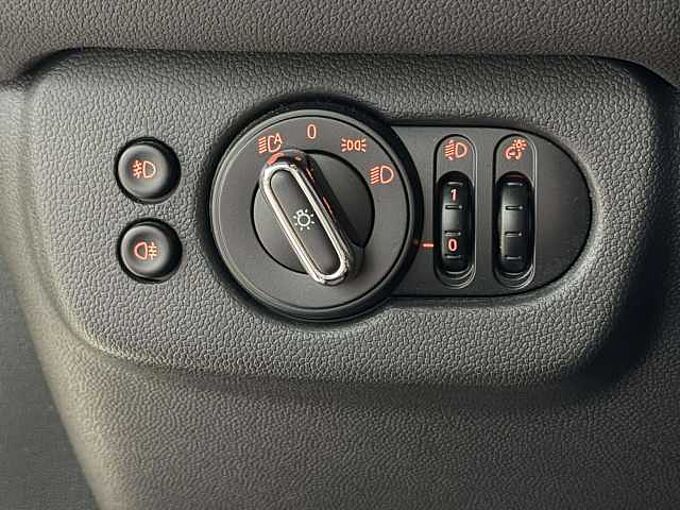 MINI Cooper Clubman Mini Clubman 1.5 *CARPLAY * GPS * CLIM *