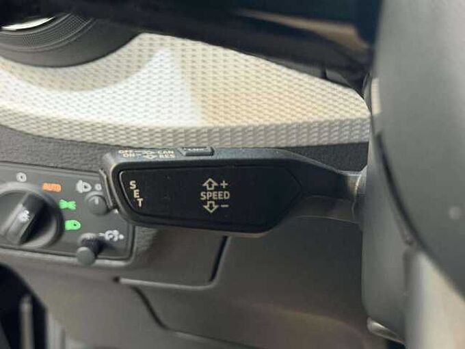 Audi Q2 Q2 30 TFSI Design S tronic (EU6d-TEMP)