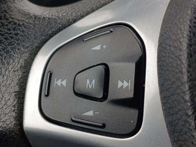 Ford Fiesta 1.0iTrend *Garantie * Radio/CD * 1er proprietaire*