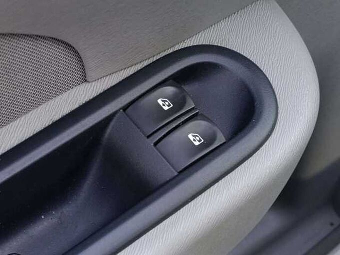 Renault Twingo 1.2i Expression * Garantie * Vitres electriques *