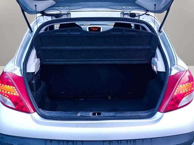 Peugeot 207 1.4 HDi Active * Garantie * Radio/CD *