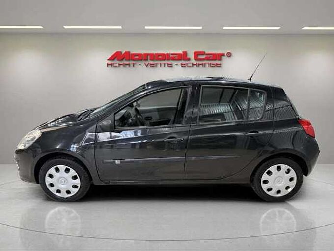 Renault Clio Clio 1.2i 16v Authentique *MP3 * kit hiver *radio*