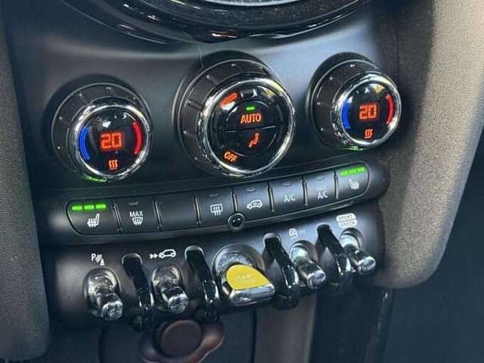 MINI Cooper SE e-Mini Cooper SE * Camera * GPS * Garantie *