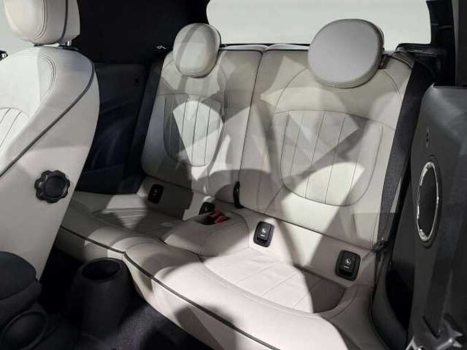 MINI Cooper Cabrio Mini Cabriolet 1.5 Cooper* GPS * bluetooth * clim*