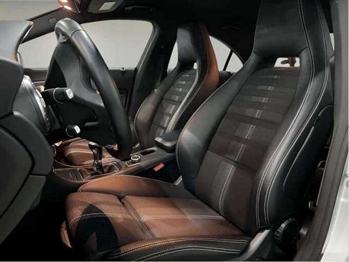 Mercedes-Benz CLA 180 d * Garantie *GPS * Cam&eacute;ra * Clim * Bluetooth*