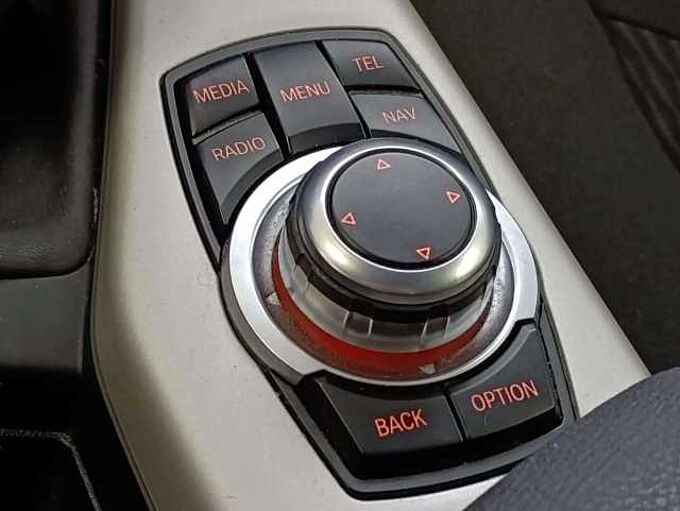 BMW 116 i * Garantie * Pack M Sport * GPS * Clim Auto *