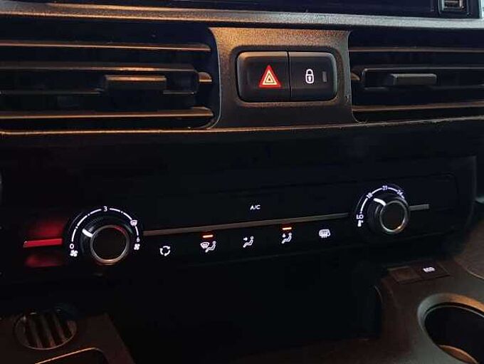 Peugeot Partner 1.5 BlueHDi L1 STD * Garantie * GPS * Cam&eacute;ra *