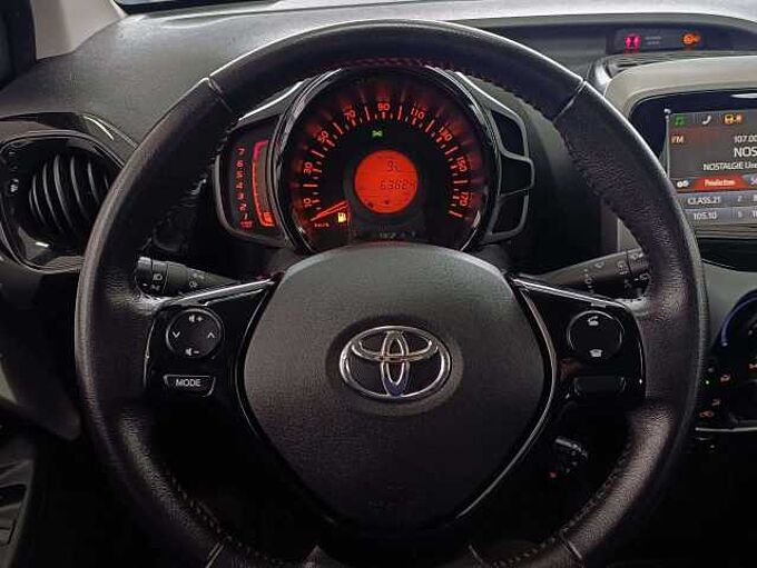 Toyota Aygo 1.0i VVT-i x-music * Garantie * Clim * Cam&eacute;ra *
