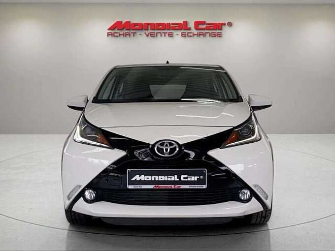 Toyota Aygo 1.0i VVT-i x-music * Garantie * Clim * Cam&eacute;ra *