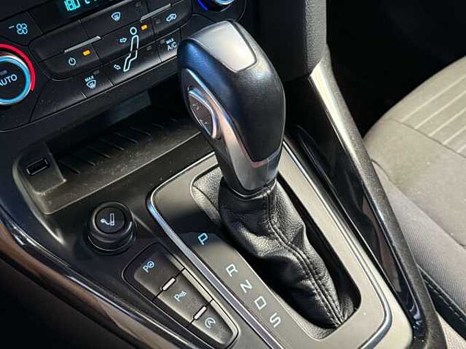 Ford Focus Titanium 1.5 TDCi 120 S * Automatique * GPS *