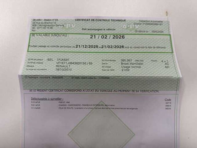 Renault Laguna Laguna Estate III 2.0 dCi 130 Celsium * marchand *