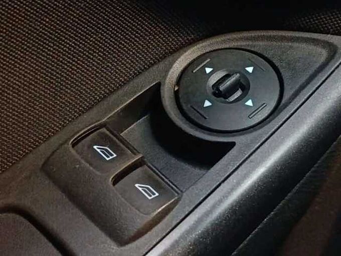 Ford Focus 1.0 EcoBoost Trend * Garantie * Clim * Bluetooth *