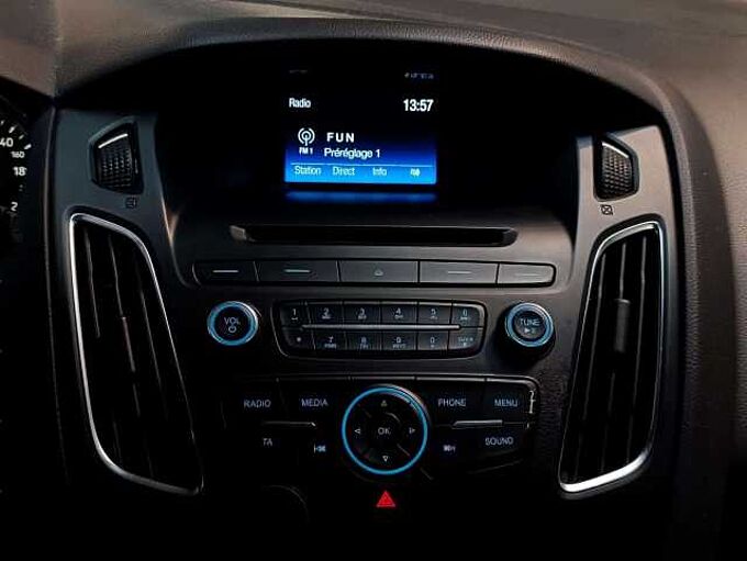 Ford Focus 1.0 EcoBoost Trend * Garantie * Clim * Bluetooth *