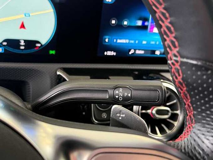 Mercedes-Benz A 180 A 180 d Business Solution AMG * Caméra *Carplay