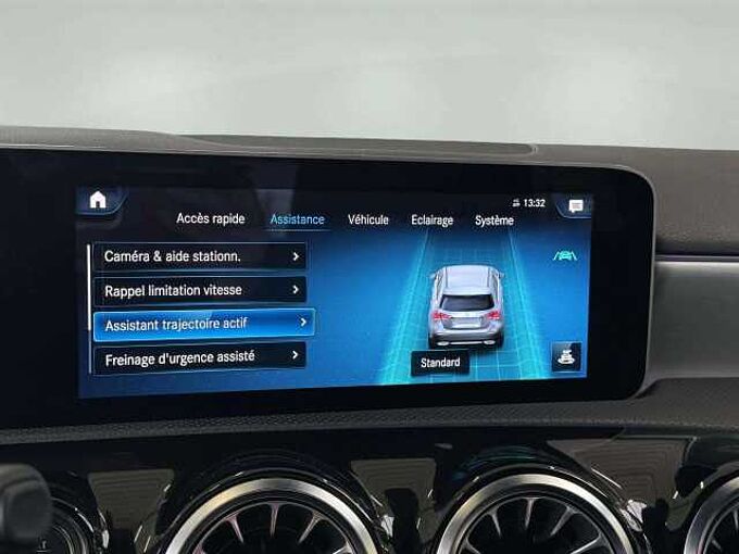 Mercedes-Benz A 180 A 180 d Business Solution AMG * Caméra *Carplay