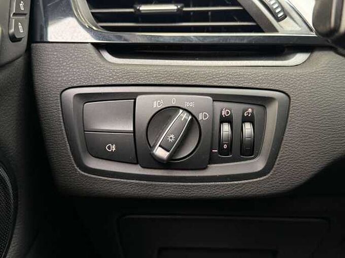 BMW X1 X1 1.5i sDrive18 OPF * Sièges chauff * Garantie