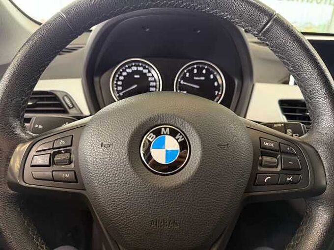 BMW X1 X1 1.5i sDrive18 OPF * Sièges chauff * Garantie