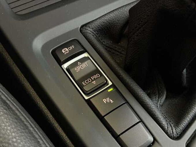 BMW X1 X1 1.5i sDrive18 OPF * Sièges chauff * Garantie