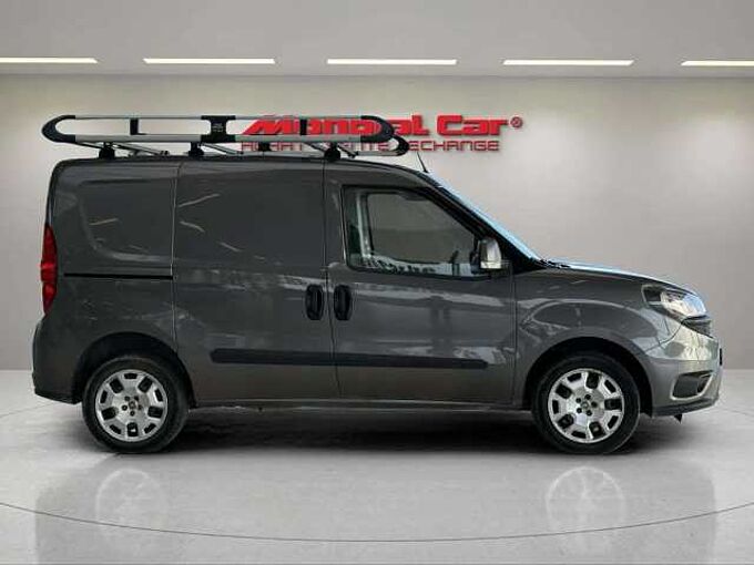 Fiat Doblo 1.4 T-Jet CNG (EU6d) * Caméra * Clim * Garantie