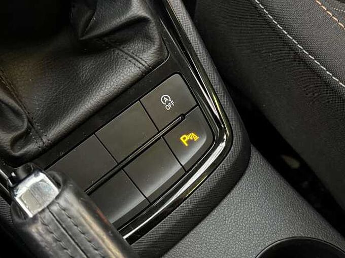 SKODA Kamiq Kamiq 1.0 TSI Ambition * CARPLAY * Toit pano *