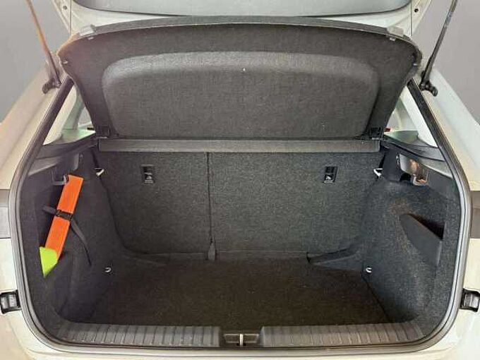 SKODA Kamiq Kamiq 1.0 TSI Ambition * CARPLAY * Toit pano *