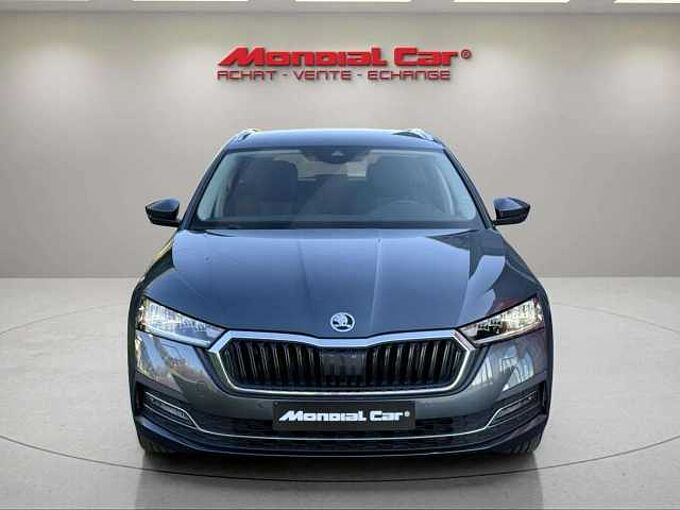 SKODA Octavia Octavia SW 2.0 TDi SCR Ambition DSG* Carplay *