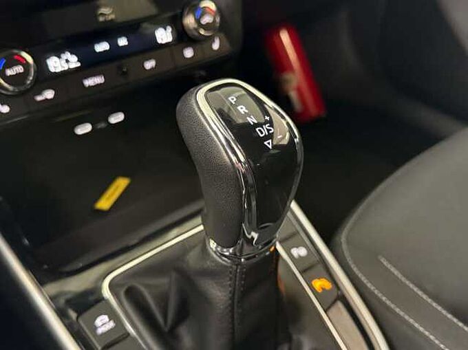 SKODA Fabia Fabia 1.0 TSI Style DSG * Carplay * GPS * GARANTIE