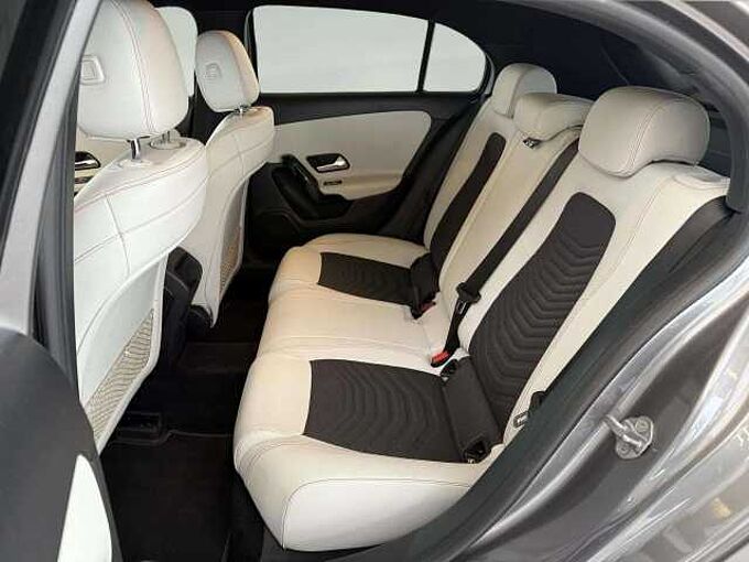 Mercedes-Benz A 180 A 180 d Business Solution* Automatique * Garantie