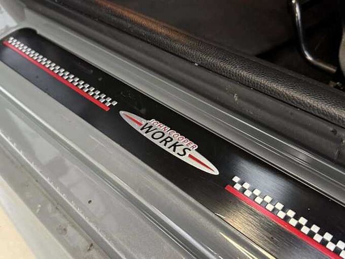 MINI Cooper Mini 1.5A Cooper OPF John Cooper Works * Garantie