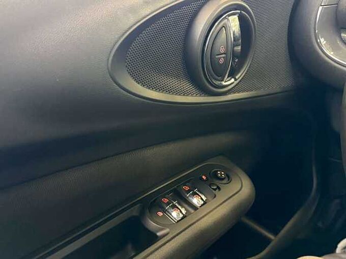 MINI Cooper Clubman Mini Clubman 1.5A Cooper OPF (EU6AP)