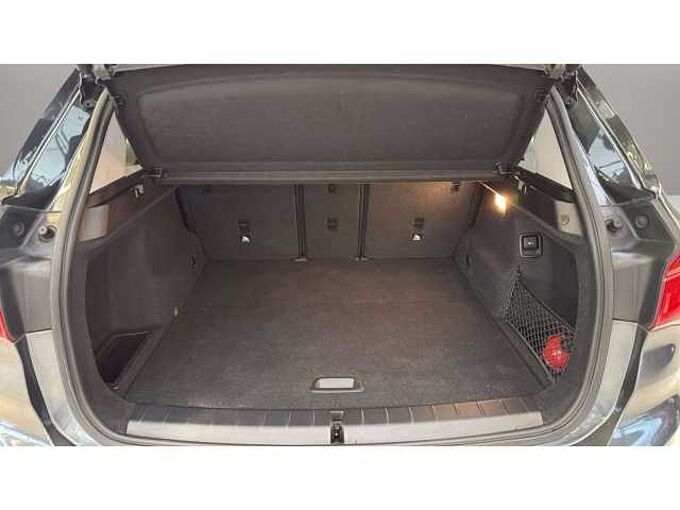 BMW X1 X1 sDrive16d Aut. * GPS * Aides Conduite *Garantie