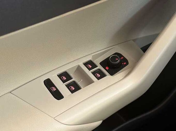 Volkswagen Polo Polo 1.0 TSi Beats