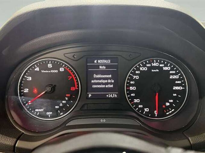 Audi Q2 Q2 30 TFSI Design S tronic * Automatique * GPS *