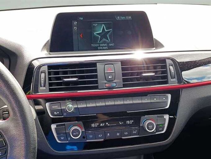 BMW 118 118iAutomatique  OPF Sport M * GPS * GARANTIE *-