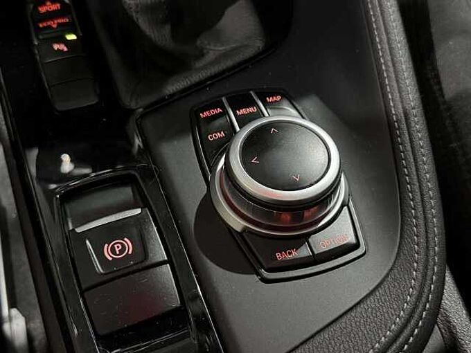 BMW X2 X2 1.5 dA sDrive16 * Cam&eacute;ra * Toit ouvrant *