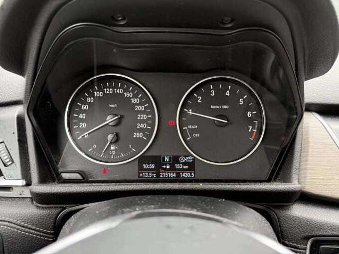 BMW 218 Active Tourer 218i Luxury