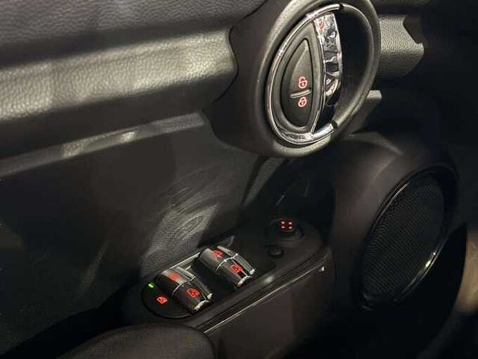 MINI One Mini 1.5 One OPF * Bluetooth * GPS * GARANTIE *