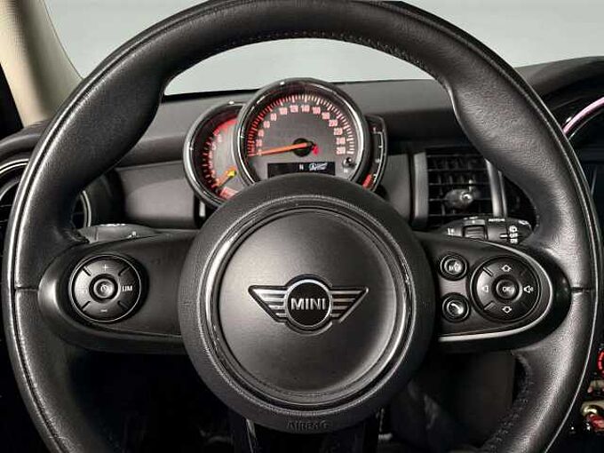 MINI One Mini 1.5 One OPF * Bluetooth * GPS * GARANTIE *