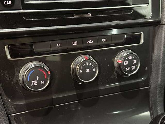 Volkswagen Golf Golf 1.0 TSI BMT Trendline * Bluetooth * Clim*