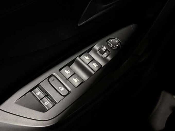 Peugeot 308 308 1.2 PureTech Allure Pack S *Carplay * GARANTIE