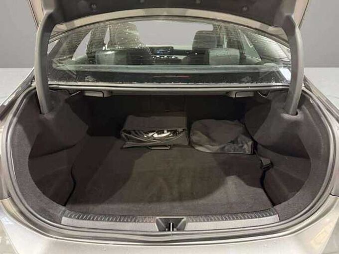 Mercedes-Benz A 250 A 250 e PHEV Business Line * Cam&eacute;ra * GPS *