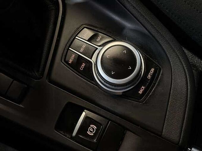 BMW X1 X1 1.5i sDrive18 OPF * Caméra * GPS * Garantie *
